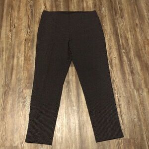 Chico's So Slimming Pants Women's 1.5 (10) Girlfriend Ankle Black Polka Dot